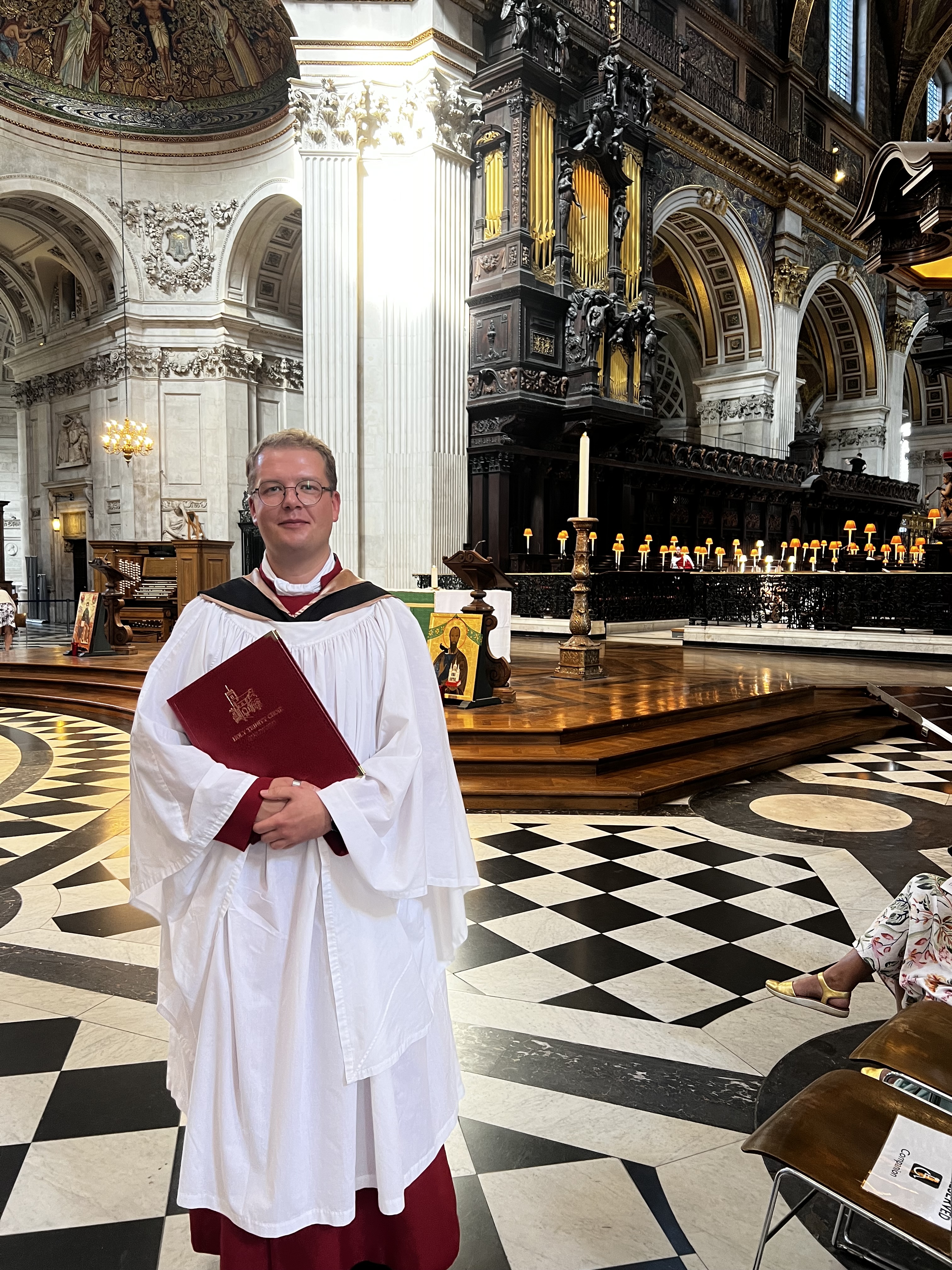 Stanisław in choral robes at St Paul's Cathedral, London
